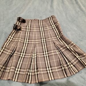 Burberry plaid skirt